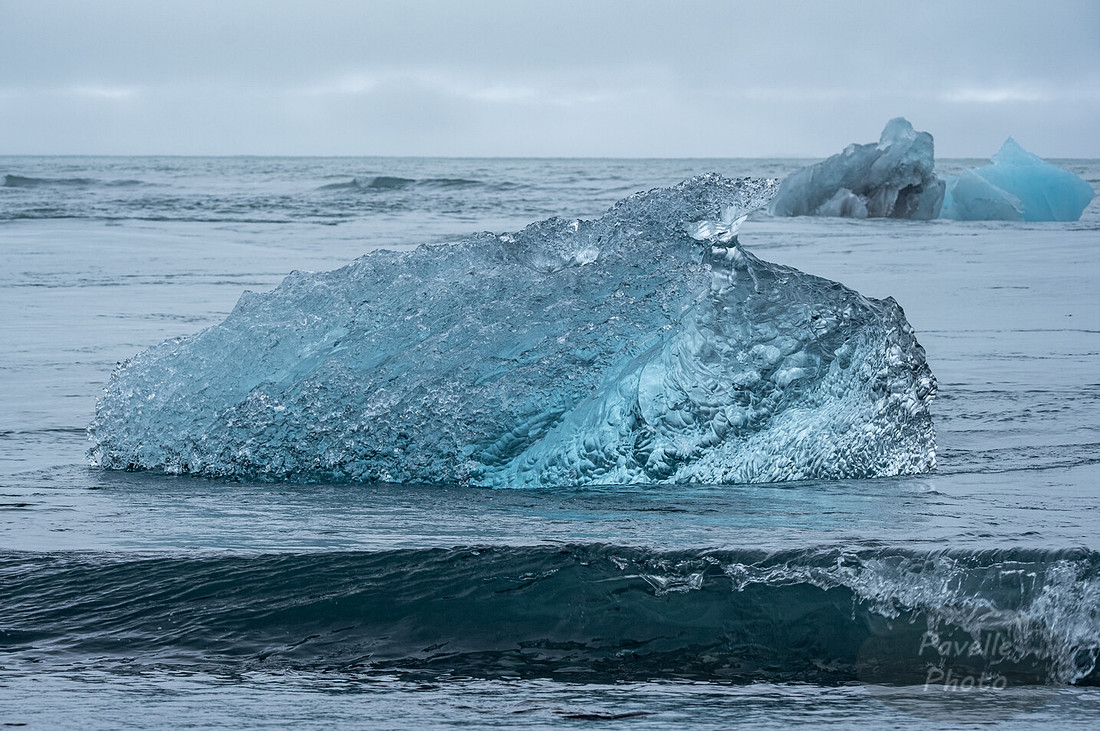 Ice on Diamond Beach (Breiðamerkursandur)