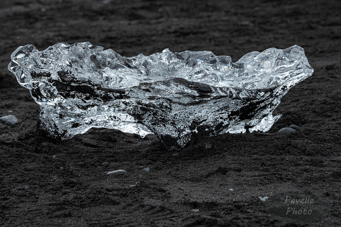 Ice on Diamond Beach (Breiðamerkursandur)