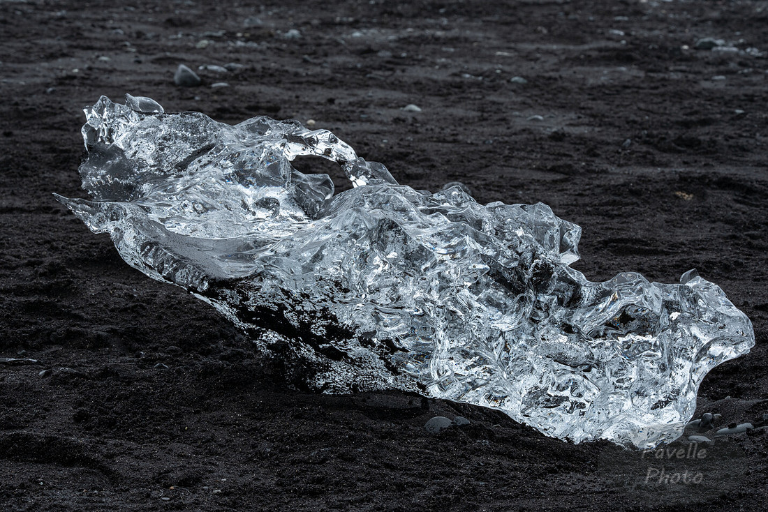 Ice on Diamond Beach (Breiðamerkursandur)