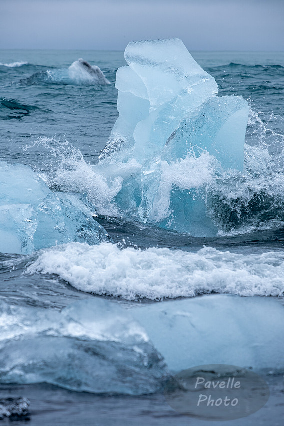 Ice on Diamond Beach (Breiðamerkursandur)