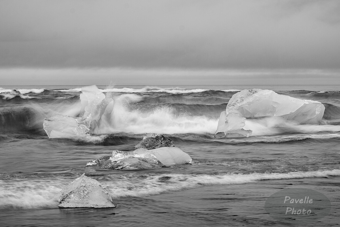 Ice on Diamond Beach (Breiðamerkursandur)