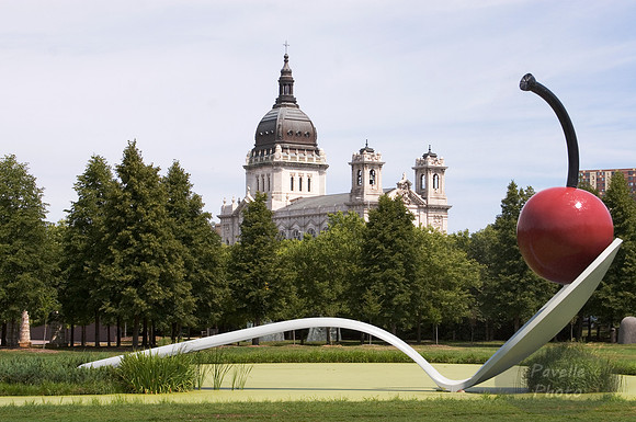 spoonbridge and cherry