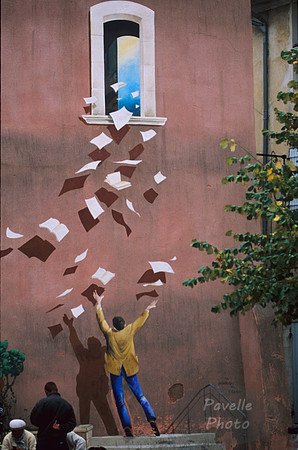 paper trompe